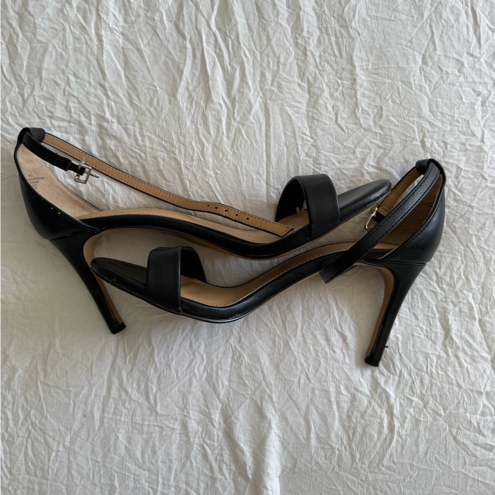 Express heels